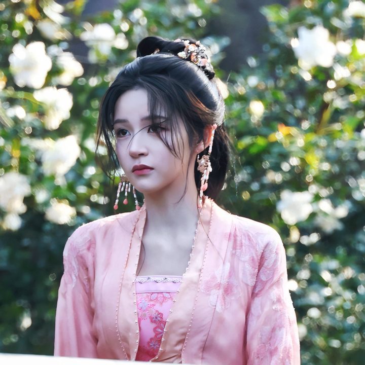 郭敬明新剧开拍 00小花饶嘉迪出演女二 -2