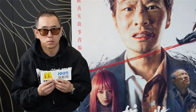 段奕宏和黄晓明圈粉“逼疯”狠人导演带新片回归 -3