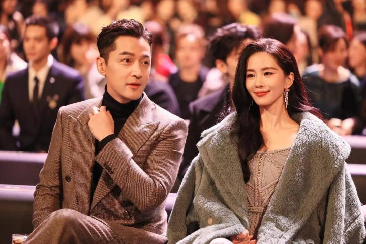 胡歌助力刘诗诗新剧宣传，网友：青春再现 -2
