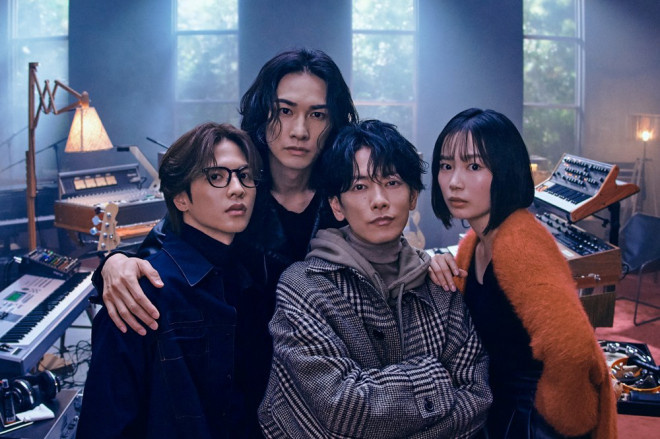 震撼发布！《玻璃之心》预告来袭，佐藤健与菅田将晖组乐队 -2