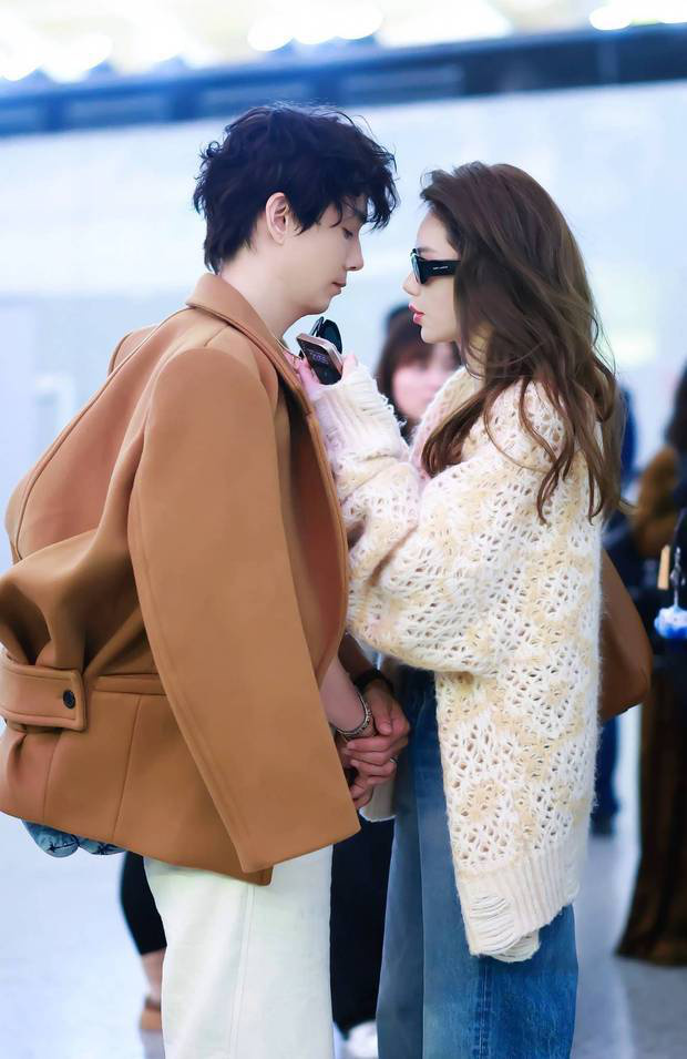 韩庚卢靖姗领衔夫妻团启程《妻子的浪漫旅行2025》 -3 韩庚卢靖姗领衔夫妻团启程《妻子的浪漫旅行2025》 -3