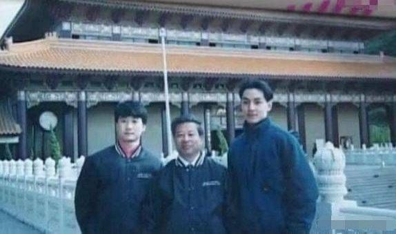 吴彦祖分享《30年前与吴京合影》 网友呼吁合作 -2 吴彦祖分享《30年前与吴京合影》 网友呼吁合作 -2