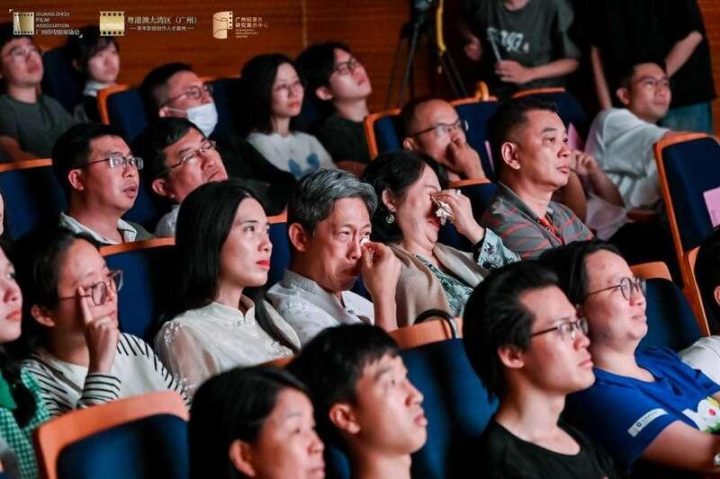 《日暮·归乡》：中国台湾老兵纪录片首映 -2