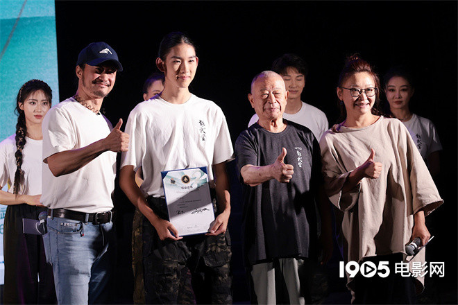 影武堂结营第8期：吴京赞学生参演《镖人》等作品 -2