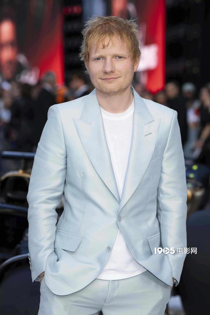 皮特与阿汤哥再聚首，《F1》首映黄老板加盟 -2