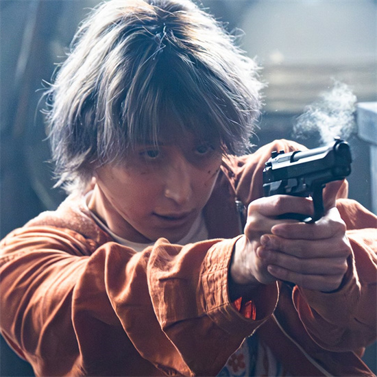 《全裸导演》导演新作《佐久间大介》剧照首曝！ -1