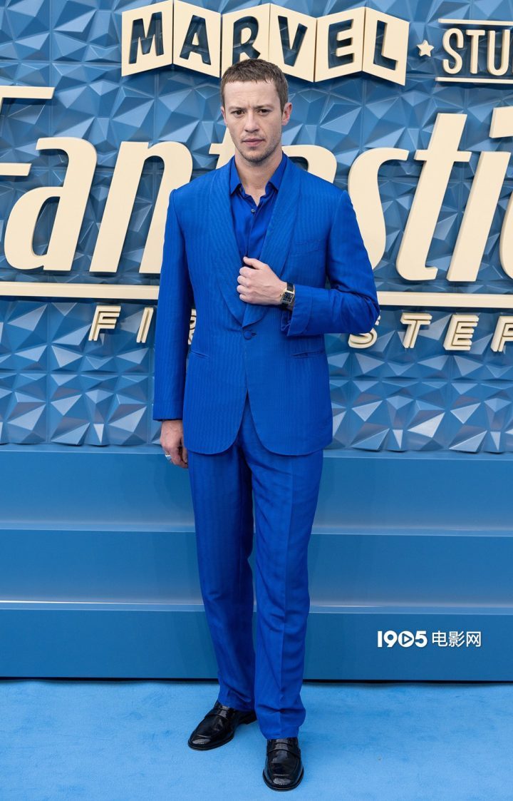 《神奇4侠》首映：佩爹守护孕妈凡妮莎·柯比 -2