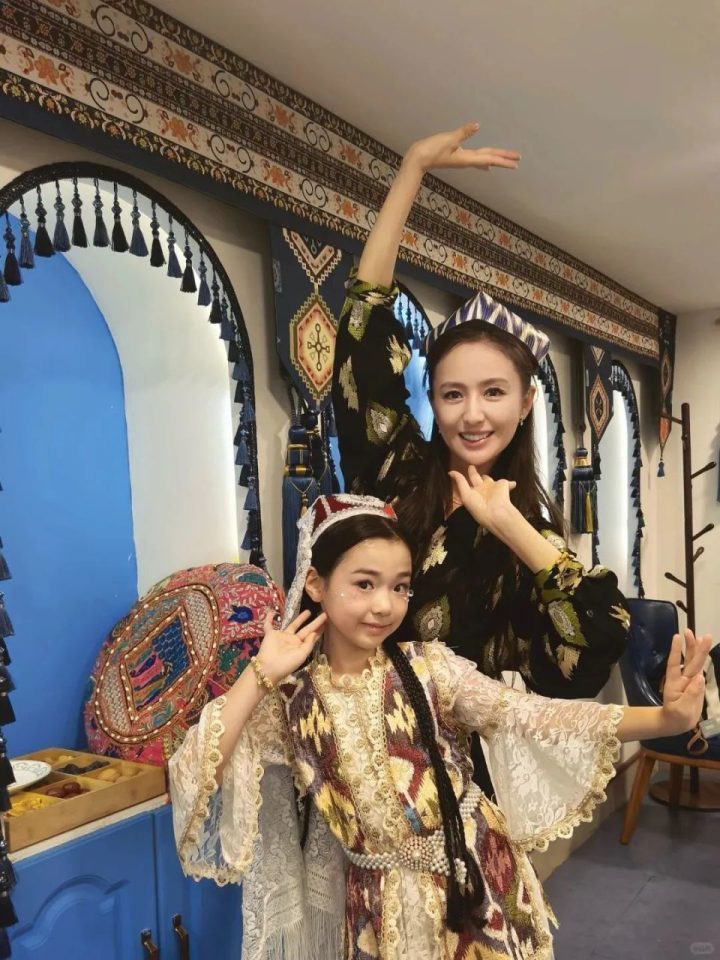 佟丽娅舞剧首演大获成功,董璇母女温情支持 -4 佟丽娅舞剧首演大获成功,董璇母女温情支持 -4