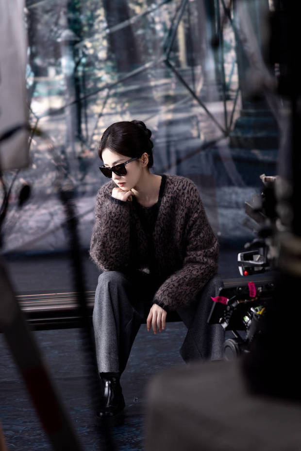 白鹿盘发,展现干练与优雅 -3 白鹿盘发,展现干练与优雅 -3