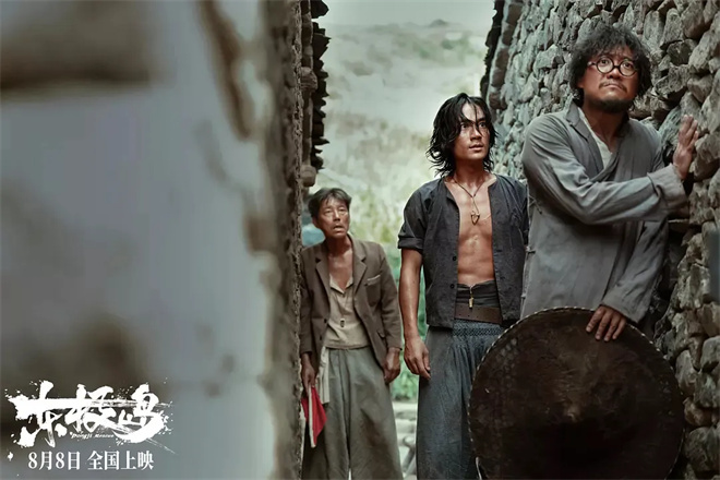 票房破72亿，《小人物》叙事新招？ -3