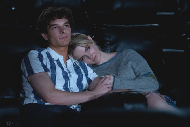 《为你遗憾》预告:《坏种》女孩与小嗝嗝的恋情 -2 《为你遗憾》预告:《坏种》女孩与小嗝嗝的恋情 -2