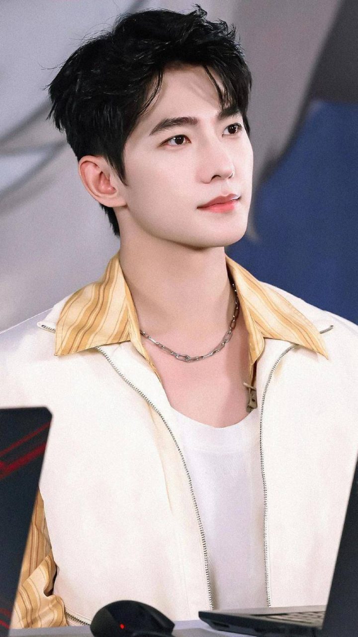 杨洋谈两年“消失”:坦言大家那时不太喜欢我 -1 杨洋谈两年“消失”:坦言大家那时不太喜欢我 -1