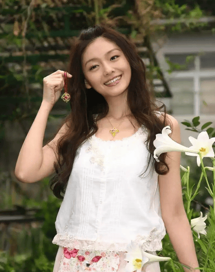 网友发文感恩大S善举：生前捐款助孩子 -1